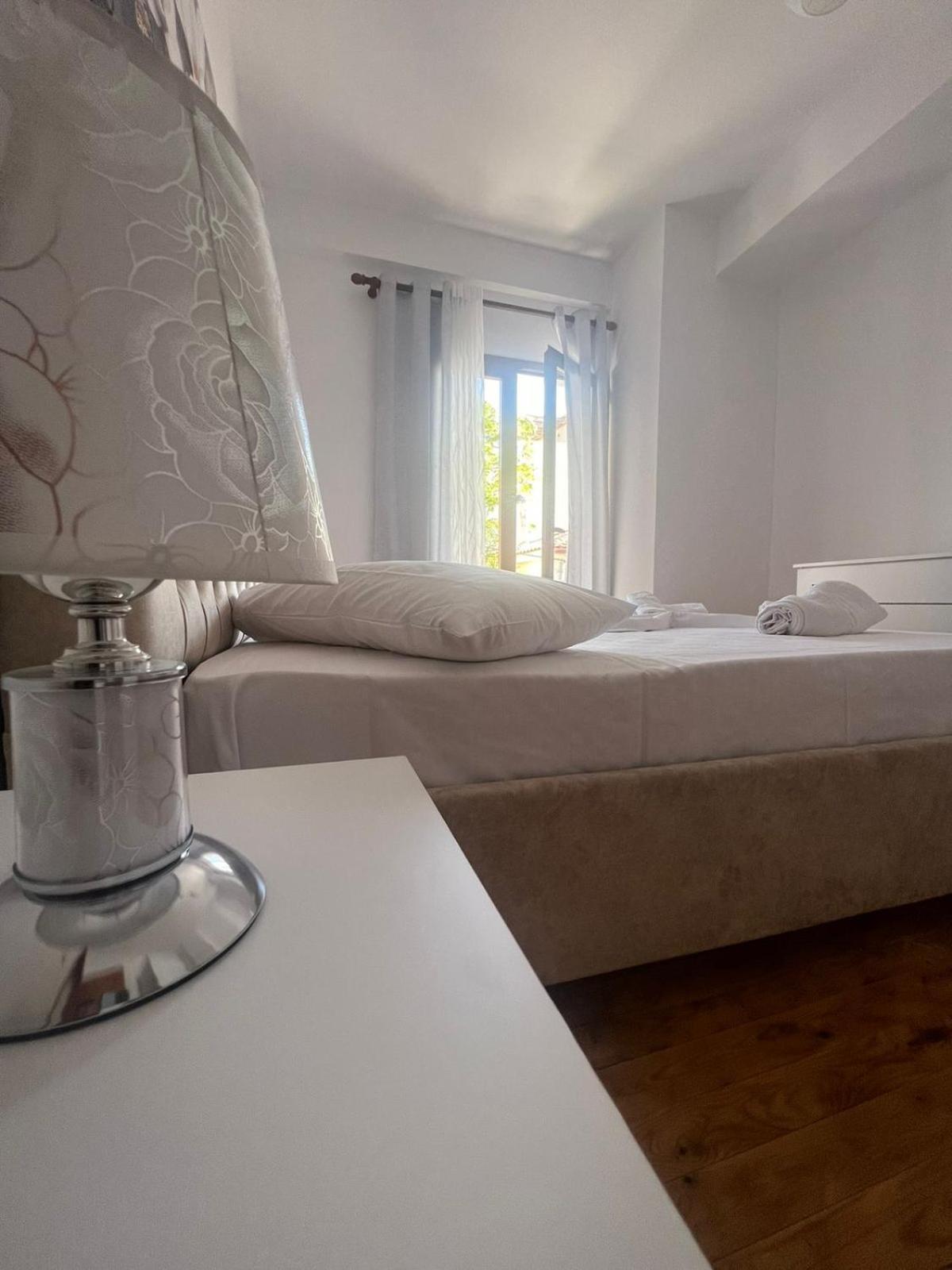 Villa Zoto Himare Esterno foto
