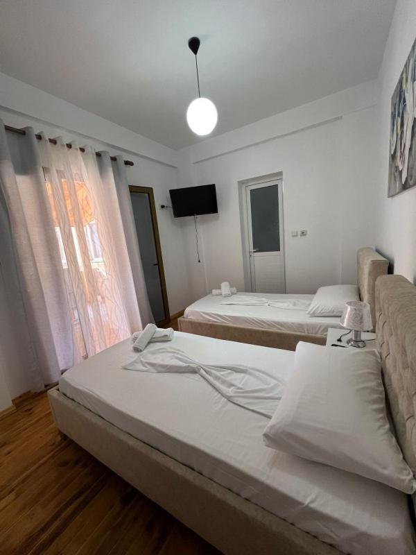 Villa Zoto Himare Esterno foto