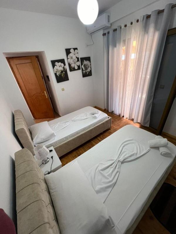 Villa Zoto Himare Esterno foto